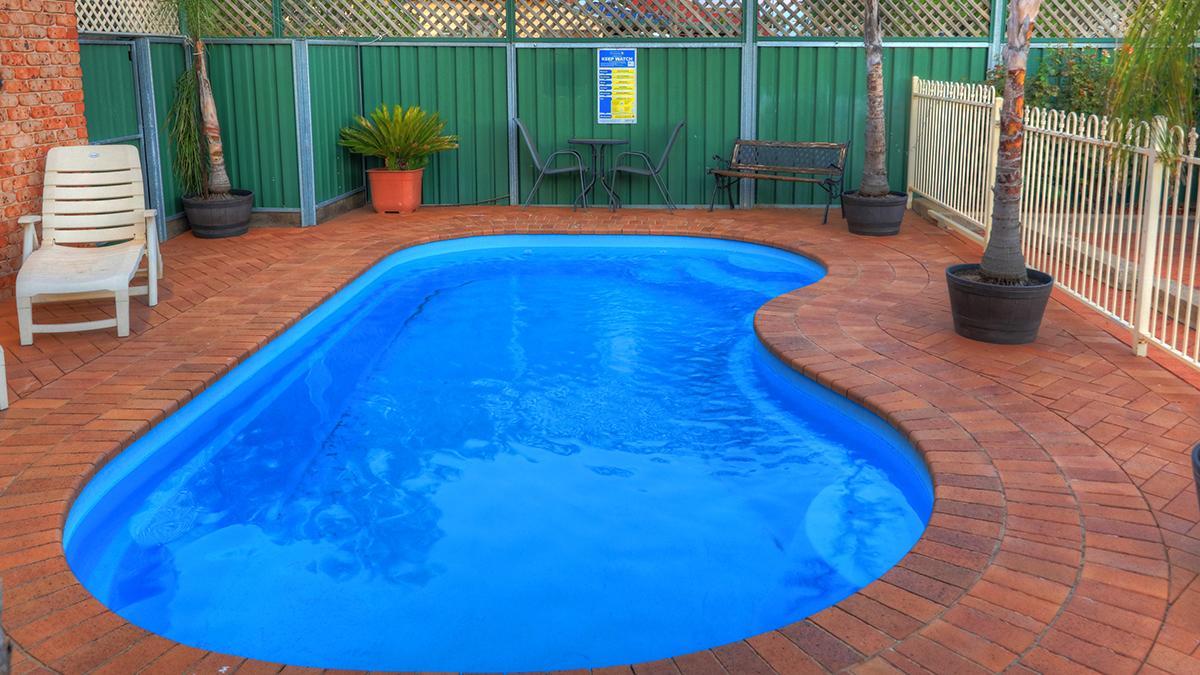 Endeavour Court Motor Inn Dubbo Eksteriør bilde